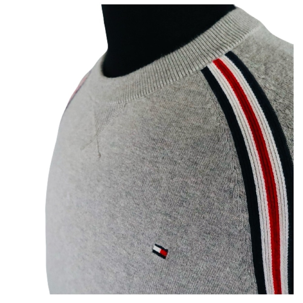TOMMY HILFIGER Gray Logo Crewneck Sweater Sz M Sport Stripe Raglan Preppy - Picture 11 of 15